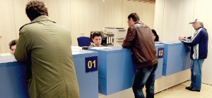 Funcionários públicos vão ter de trabalhar mais cinco horas por semana já este ano