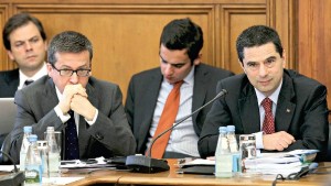 Carlos Moedas e Vítor Gaspar desvalorizam previsões negras avançadas pela OCDE