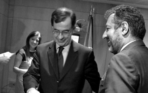 Nuno Crato e Guilherme d’Oliveira Martins, ontem, na entrega de prémios a alunos