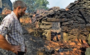 Avelar Oliveira regressou à aldeia de Braçal e tinha tudo destruído