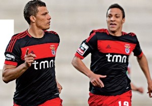 Lima e Rodrigo são as apostas do técnico para ganhar hoje ao Gil Vicente na Luz