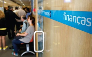 As finanças estão a apertar a malha para impedir a fuga ao pagamento do antigo selo do carro