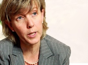 Maria Luís Albuquerque quer reduzir o número de trabalhadores (Foto de Bruno Colaço)