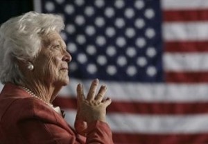 Barbara Bush foi primeira-dama dos EUA entre 1989 e 1993