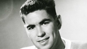 Dollard St-Laurent, que jogou pelos Montreal Canadiens, durante os anos 50, morreu aos 85 anos de idade. (Montreal Canadiens)