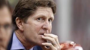 Mike Babcock é o novo treinador dos Toronto Maple Leafs