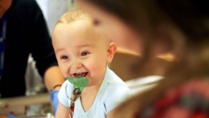 Taylum Lamoureux no Sick Kids, hospital para crianças doentes de Toronto