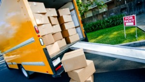 Mesmo com o aumento de pessoas que saem de Alberta, esta província ainda lidera o país no crescimento da população com 15.365 pessoas adicionadas à população nos primeiros três meses deste ano. (iStock)