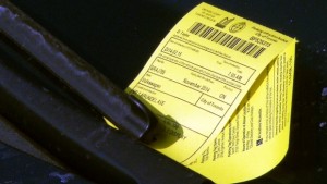 A polícia de Toronto vai tomar medidas enérgicas contra os veículos estacionados ilegalmente em Toronto a partir de setembro