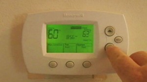 Os Ontarianos que utilizam gás natural para aquecer as suas casas e os aparelhos a combustíveis vão pagar um pouco menos a partir do novo ano
