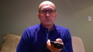 O cliente de cabo Mario Stojanac de Mississauga, Ontário, está insatisfeito com a subida da sua fatura de TV. Ele diz que está pronto para cortar o serviço. (Mario Stojanac)