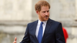 Príncipe Harry na Abadia de Westminster em Londres nesta foto de arquivo - 12 de abril de 2016. (AP/Frank Augstein)