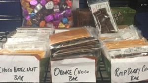 Artigos de marijuana apreendidos durante as rusgas de quinta-feira. (Rena Heer / CP24)