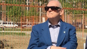 O ex-professor da Universidade de Windsor, David Wilson, doou 1 milhão de dólares para a Universidade de Windsor.