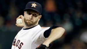 Scott Feldman dos Houston Astros, durante um jogo de basebol. (AP Photo / Pat Sullivan)