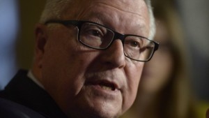 O Ministro de Segurança Pública Ralph Goodale ouviu as preocupações sobre o programa de detenção de imigrantes do Canadá e quer melhoramentos. (Adrian Wyld / Canadian Press)