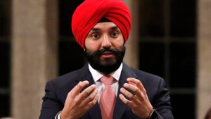 O ministro da Inovação, Navdeep Bains, fala na Câmara dos Comuns durante o período de perguntas, em Otava, nesta foto de arquivo. (Patrick Doyle / THE CANADIAN PRESS)