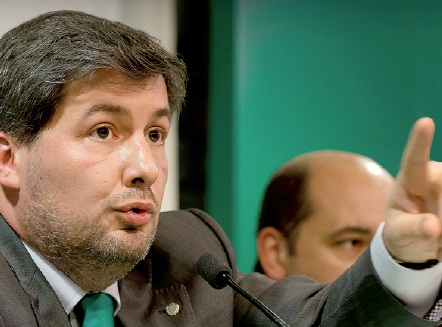 BANCA AMEAÇA TOMAR CONTA DO SPORTING