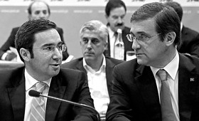 Passos Coelho testa hoje o aparelho do partido em jantar com as distritais