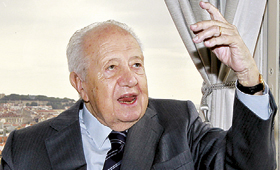 Mário Soares é presidente da fundação que temo seu nome