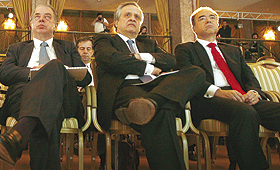 Banqueiros querem tranquilizar os depositantes e pedem moderação à Europa