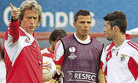 Jorge Jesus pediu aos jogadores do Benfica para não se preocuparem como P.Ferreira - FC Porto