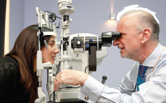 A doença não tem cura. As consultas de rotina são essenciais para prevenir casos graves