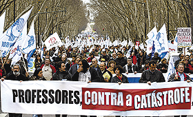 Os professores continuam a contestar as políticas do Governo e prometem mais greves após dia 17