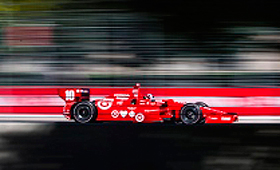 Dario Franchitti da Escócia durante a sessão de treinos para a Toronto Indy. (The Canadian Press/Mark Blinch)