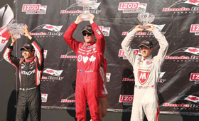 Hélio Castroneves, Scott Dixon e Sebastien Dourdais no pódio da segunda corrida da Indycar Series em Toronto