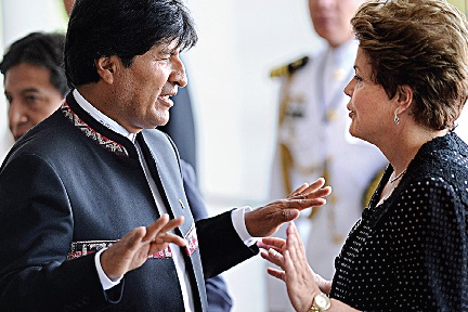 Presidente do Brasil está a ser pressionada pelo seu homólogo boliviano para entregar o fugitivo