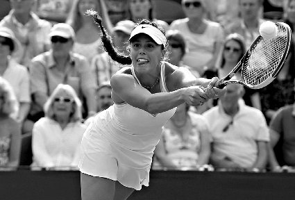 Michelle de Brito derrotou a grega Eleni Daniilidou em cerca de hora e meia