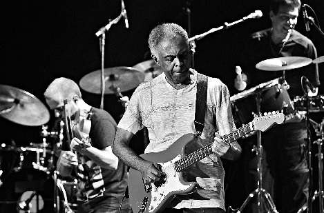 Um concerto único do veterano da música brasileira Gilberto Gil