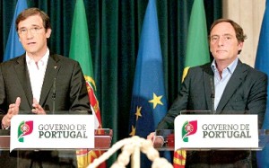 Governo de coligação de Pedro Passos Coelho e Paulo Portas tem aumentado os gabinetes
