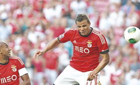 Lima de cabeça para a salvação