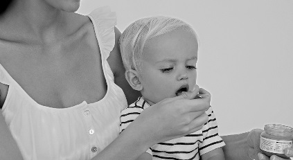 Pais devem ter cuidado com a alimentação dos bebés Pais devem ter cuidado com a alimentação dos bebés