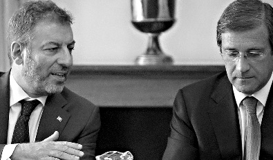 Nuno Crato e Pedro Passos Coelho, ontem, no Conselho Nacional de Ciência e Tecnologia (Foto de André Kosters/Lusa)