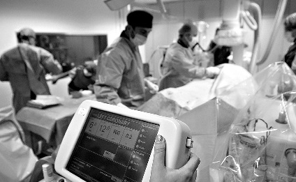 Os especialistas portugueses deram formação a congéneres mexicanos no Hospital de Santa Maria
