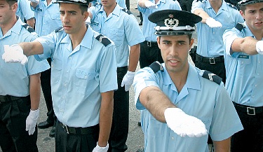 Elementos da PSP vão aposentar-se mais tarde (Foto de Paulo Cunha/Lusa)