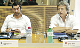 Paulo Fonseca sentou-se ao lado de Jorge Jesus na reunião tecnica na UEFA
