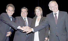 Os candidatos Richard Bergeron, Denis Coderre, Mélanie Joly e Marcel Côté. (Direitos Reservados)
