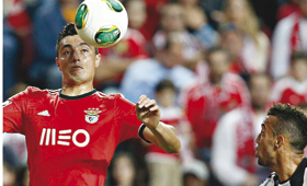 Cardozo, de 30 anos, já tem quatro golos na Liga. (PAULO CALADO)