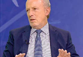 O comentador CMTV respondeu ontem às palavras de Sócrates (CMTV)