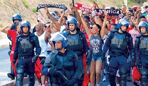 PSP aumentou o efetivo de agentes para o dérbi de hoje (Foto de João Miguel Rodrigues)