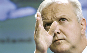 Olli Rehn diz que Portugal tem de seguir rumo e reduzir défice