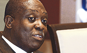 Manuel Vicente já viu arquivados dois processos que corriam contra si em Portugal. (BRUNO FONSECA/LUSA)