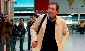 Humberto Coelho viajou ontem para o Brasil