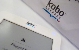 Um e-reader Kobo exposto numa loja perto de Toronto. THE CANADIAN PRESS/Steve Whit
