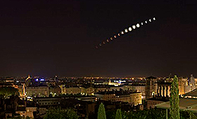 Uma sequência do eclipse lunar que ocorreu em 15 de junho de 2011, em Lyon, em França. (FLICKR / Luc Jamet)