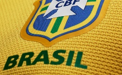 MARCELO JUNTA-SE À SELEÇÃO DO BRASIL APÓS FINAL DA CHAMPIONS